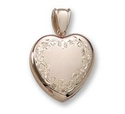 18k Premium Weight Yellow Gold Hand Engraved Heart Picture Locket